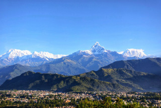 नखुलेको आकाश खुलेर आयो...