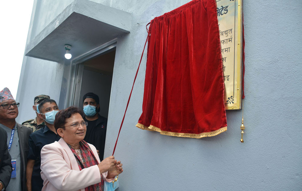 सोलारबाट उत्पादित विद्युत राष्ट्रिय प्रसारण लाइनमा