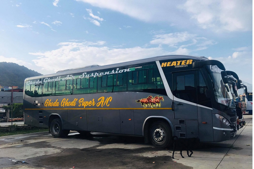 गति र रुट अध्ययनका लागि एक सय सार्वजनिक सवारीमा जीपीएस डिभाइस जडान गरिँदै