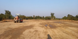 रेलमार्ग निर्माणको काम रोकियो, मुआब्जा समस्या समाधान हुनुपर्ने माग