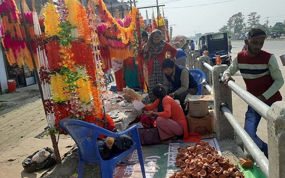 कृत्रिम फूलको माग बढ्दै