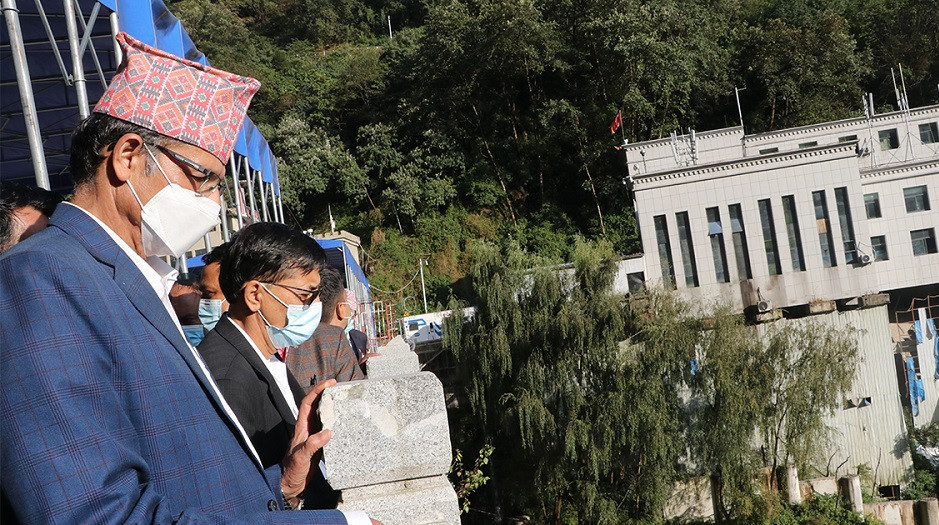 दुई सय गुणा बढी राजस्व संकलनको लक्ष्य : अर्थमन्त्री 