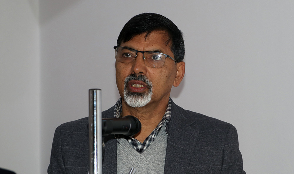 अर्थमन्त्रीले कर्मचारीलाई भने- समाजवाद के हो तपाईंहरूले पढ्नुपर्‍यो