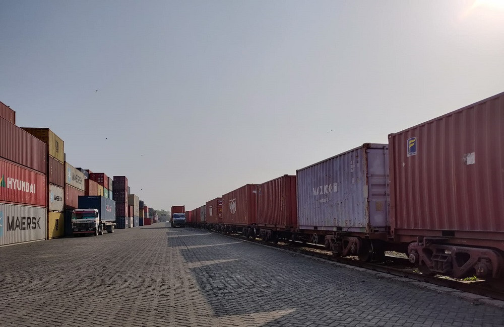 सुक्खा बन्दरगाह निर्माणको काम धमाधम
