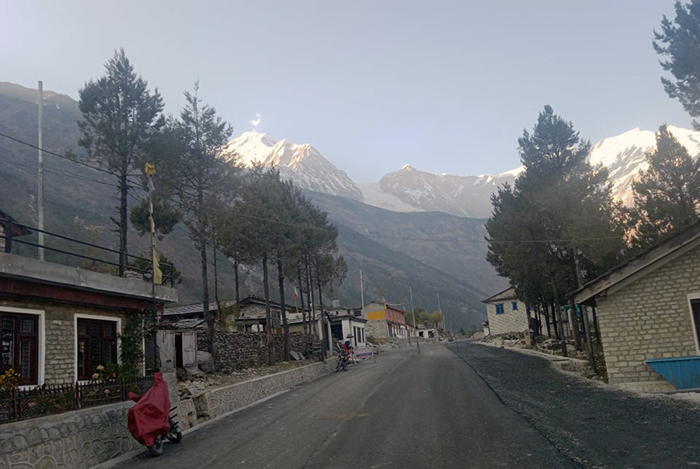 मुस्ताङ र डोल्पा जोड्ने सडक निर्माण तीव्र