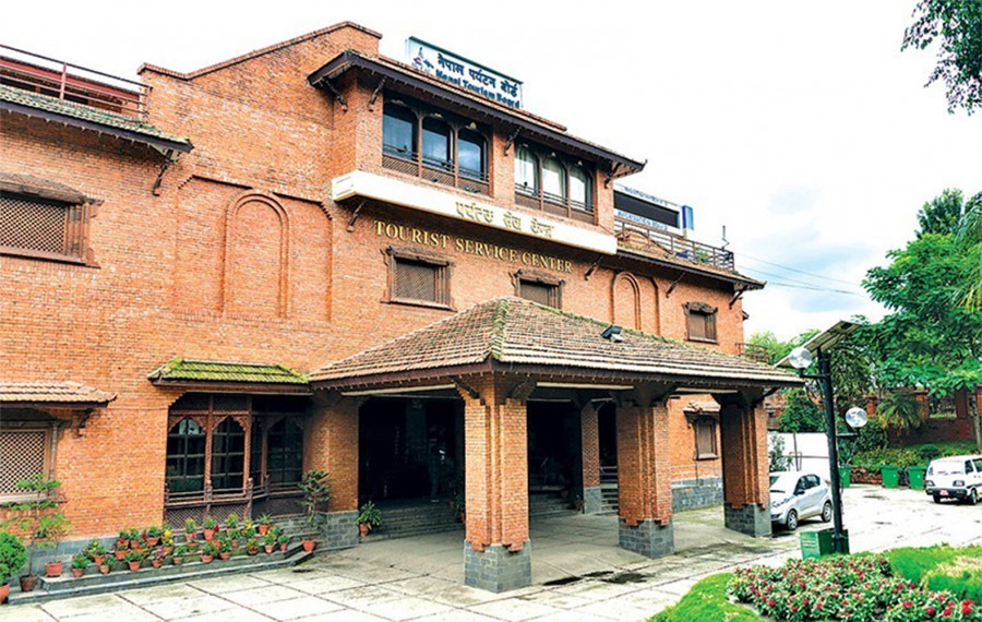 मापदण्ड पालना गरी पर्यटकीय गतिविधिलाई निरन्तरता  दिन व्यवसायीको माग