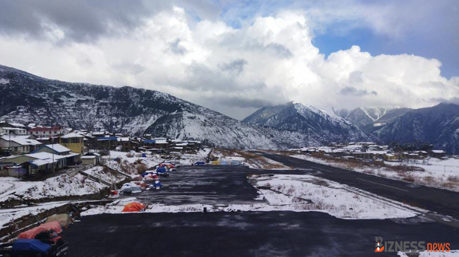 हिउँले ढाकियो सिमकोट विमानस्थल