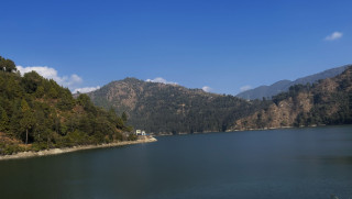 जलसतह घटेपछि बन्द गरियो कुलेखानी बाँधको ढोका