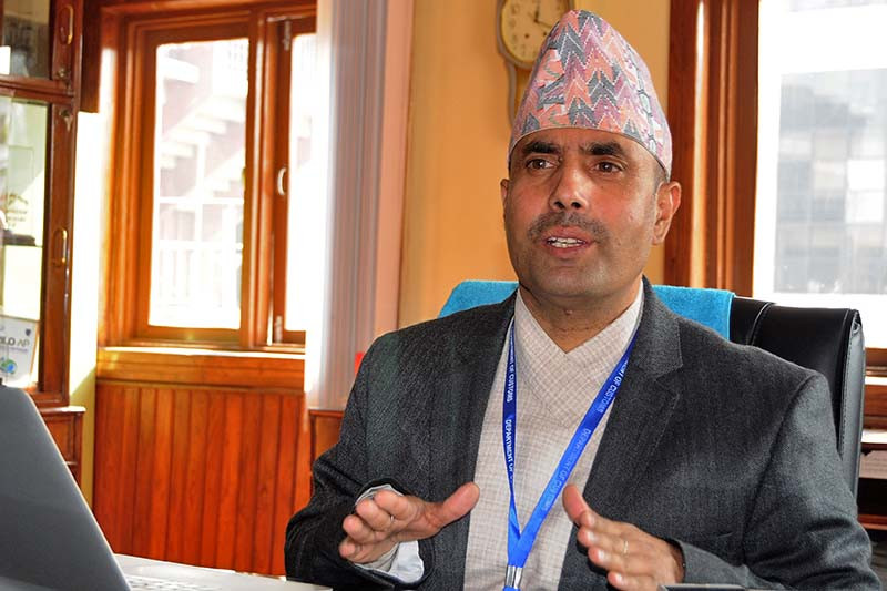 सचिव शिशिर ढुंगाना अनिवार्य अवकाशमा