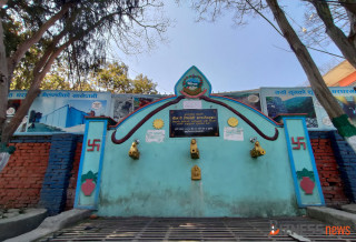 सिंहदरबारमा मेलम्चीको खानेपानी जडान गरिँदै