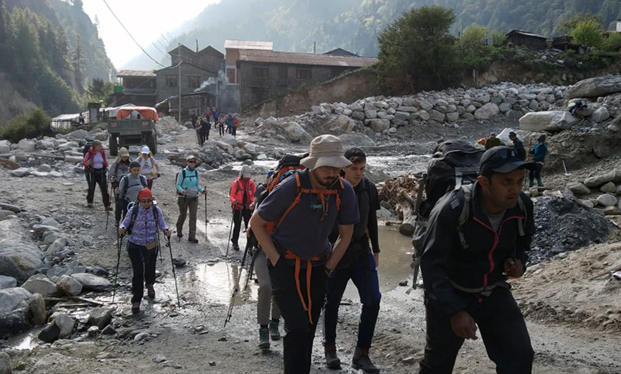 अन्नपूर्ण पदमार्गमा बढ्न थाल्यो पर्यटकको चहलपहल