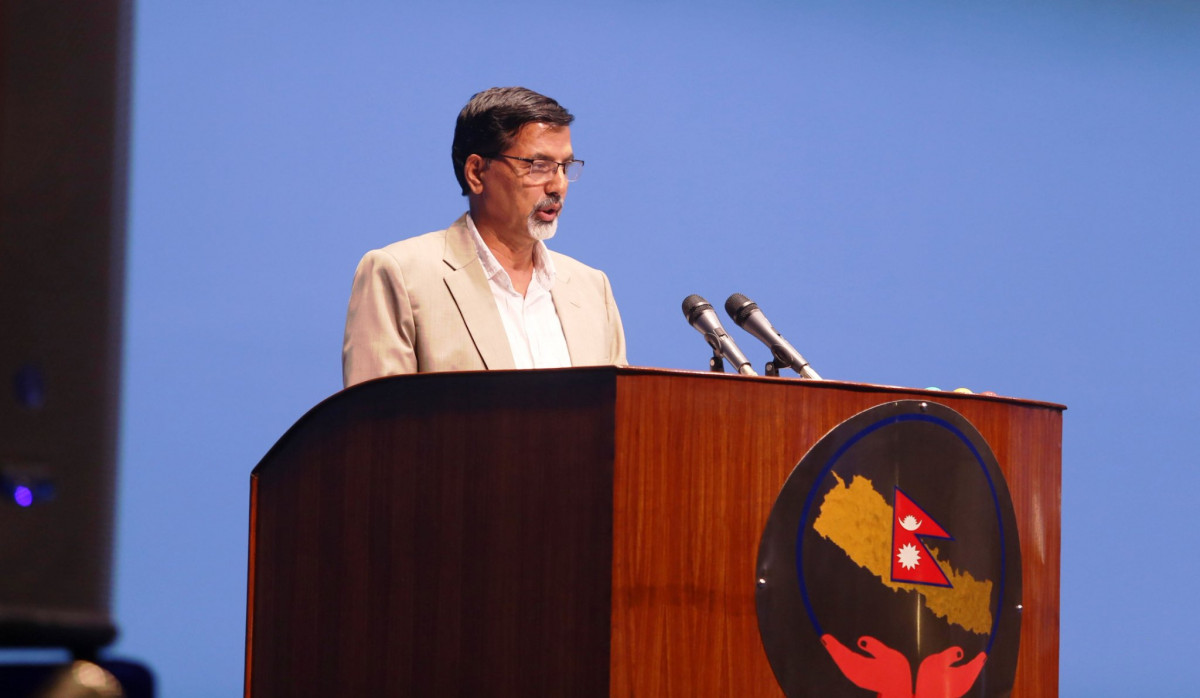 रासायनिक मल आयातमा ढिलाइ भएको स्वीकार गर्दै अर्थमन्त्रीले भने- अब रकम अभाव हुन दिँदैनौँ