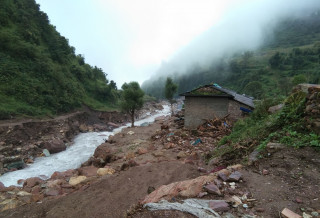 भुजिखोला किनारमा दुई वर्षदेखि हराएको निद्रा