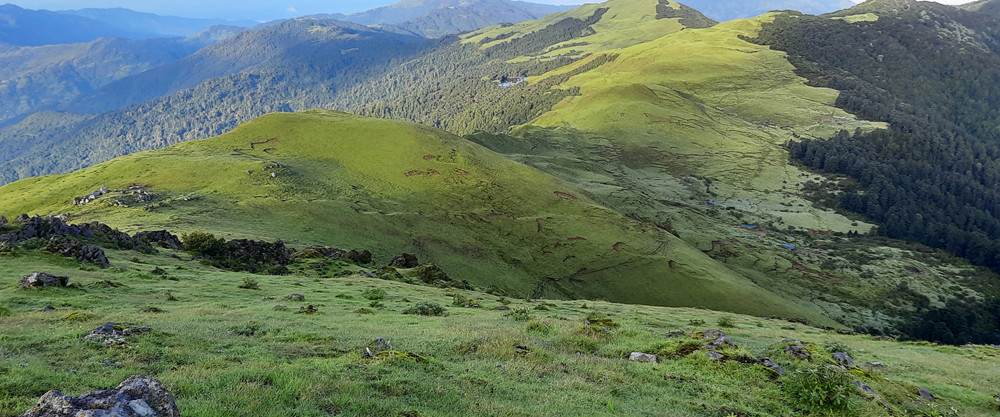 प्राकृतिक फाँट मयुङ : आन्तरिक तथा बाह्य पर्यटकको रोजाइमा