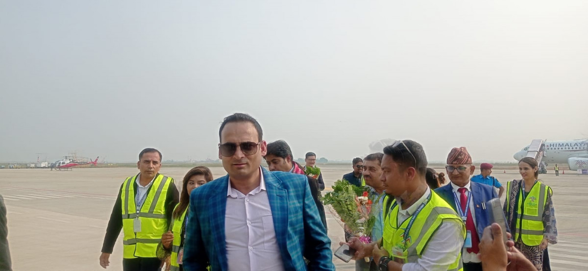 पोखरा विमानस्थलमा ग्राउन्ड ह्यान्डलिङ सेवाप्रदायक प्रतिस्पर्धाबाट छनौट हुन्छ : महानिर्देशक अधिकारी 