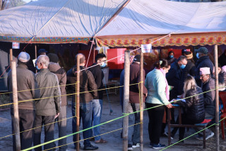 जारी मतगणनामा एमालेको अग्रता, पछ्याउँदै कांग्रेस 