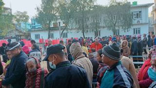 आफ्ना प्रतिनिधि छान्न मतदान