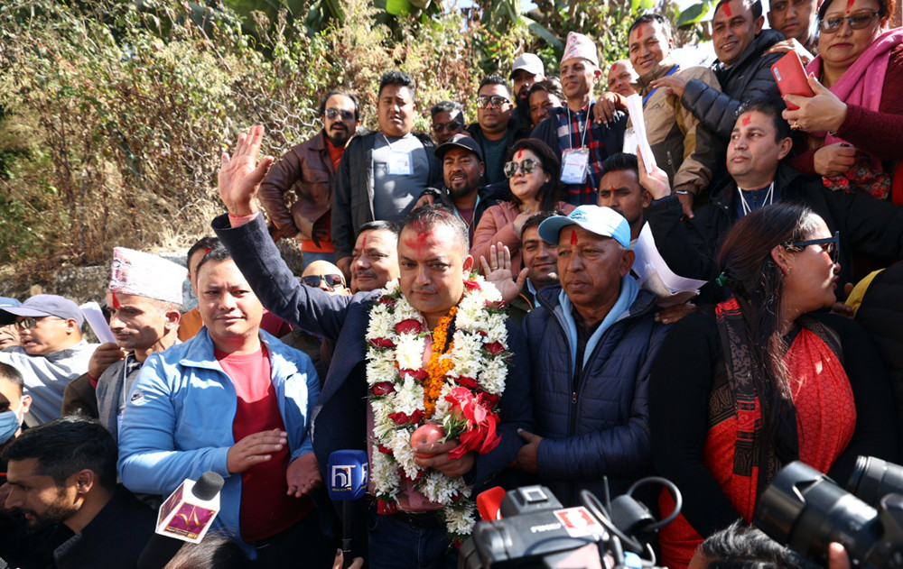 निर्वाचित भएसँगै संसदीय दलको नेताका लागि गगनले सुरु गरे तयारी, बन्लान् प्रधानमन्त्री?