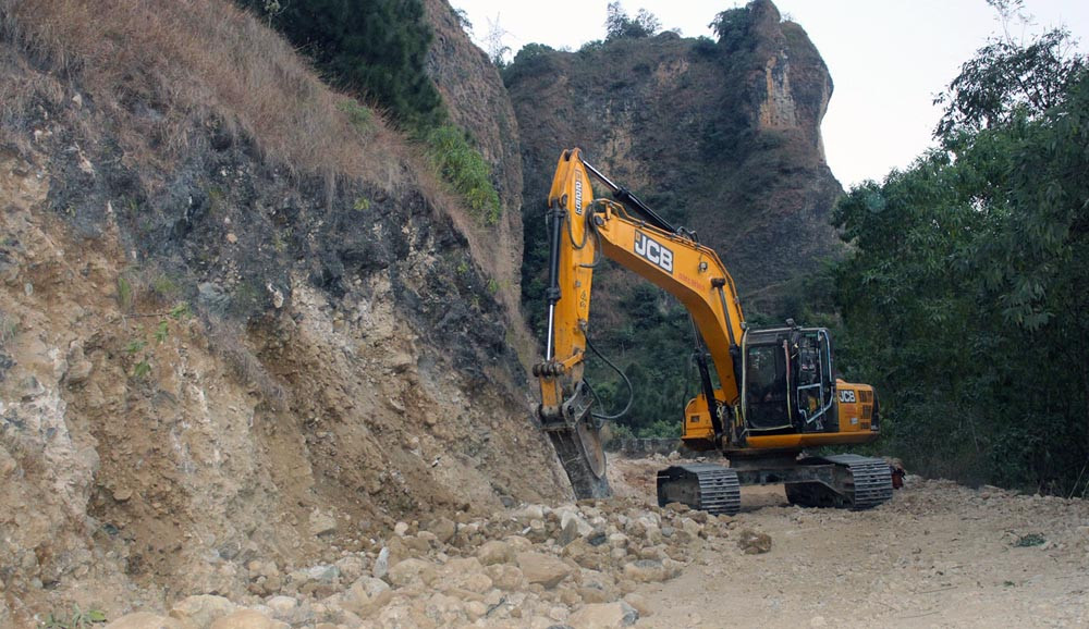 मल्लाजमा सडक स्तरोन्नतिका तीन आयोजना सुरु