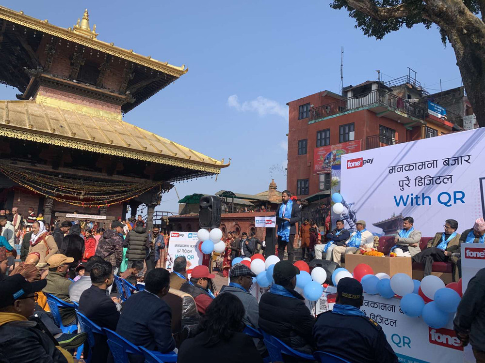 मनकामना बन्यो डिजिटल बजार, हरेक पसलमा क्यूआर मार्फत भुक्तानी गर्न सकिने