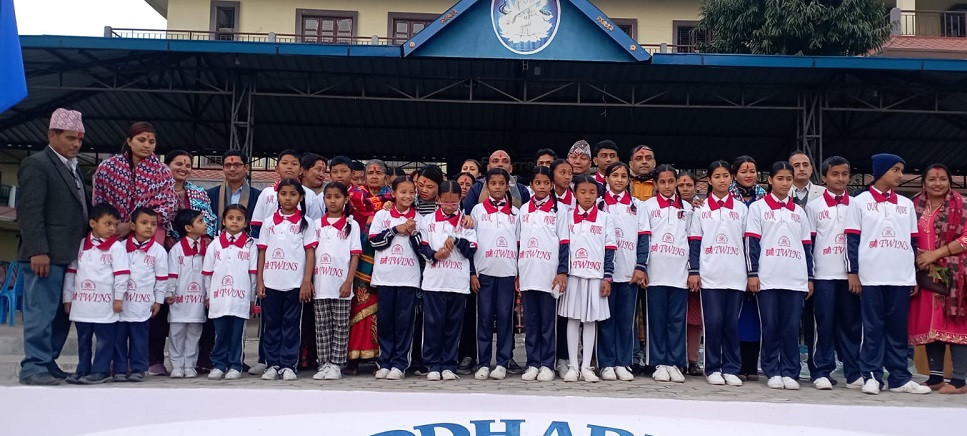 एउटै विद्यालयमा १३ जोडी जुम्ल्याहा विद्यार्थी