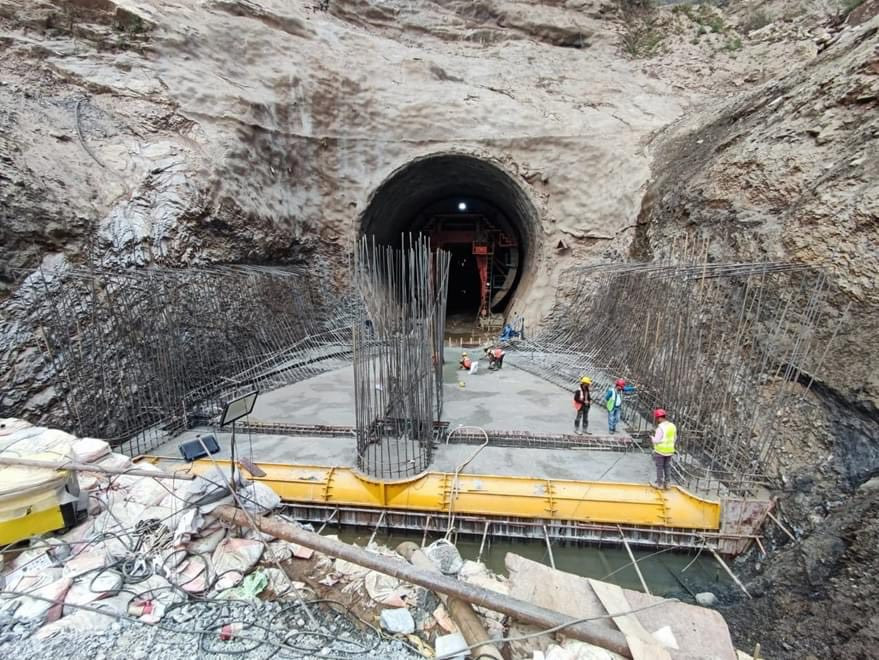तनहुँ जलविद्युत् आयोजना : ६ सय २६ मिटर लामो डाइभर्सन टनेलको ‘ब्रेकथ्रु’