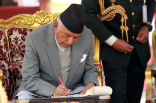 राष्ट्रपतिद्वारा ६ देशका आवासीय तथा गैरआवासीय नेपाली राजदूत नियुक्त