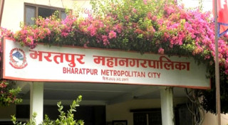 सुरक्षित घर बनाउन नसकेका विपन्न नगरवासीको घर भरतपुर महानगरले बनाइदिने