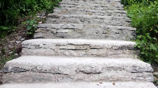 मौरिस हर्गोज पदमार्गमा पर्यटकीय पूर्वाधार विस्तार