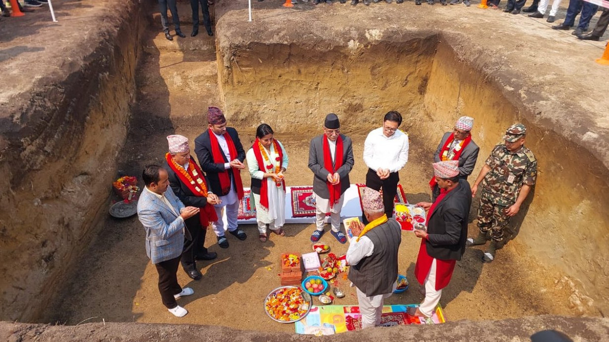 १ अर्ब ९२  करोड लागतमा भरतपुर विमानस्थलमा आधुनिक टर्मिनल बन्दै, प्रधानमन्त्रीले गरे शिलान्यास