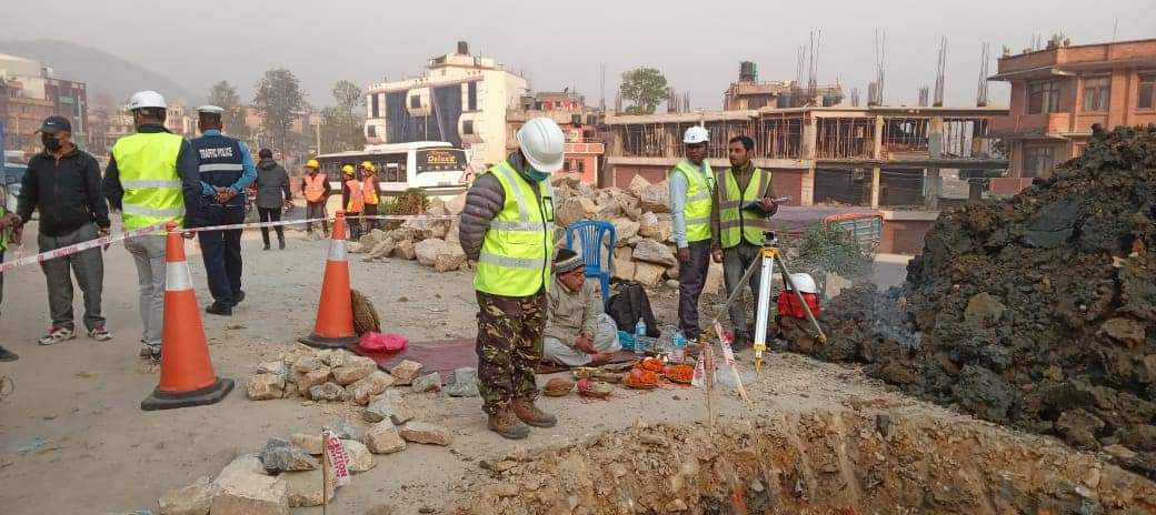 ४ अर्ब लागतमा सूर्यविनायक-साँगा सडक स्तरोन्नति हुँदै, ३ वर्षमा सक्नेगरी सुरू भयो काम