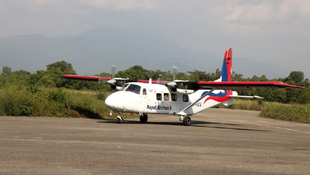 टरिगाउँ विमानस्थल विस्तारका लागि तीन अर्ब लागत अनुमानसहित पर्यटनमन्त्रीसमक्ष डीपीआर प्रस्तुत