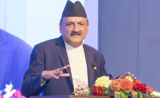 अर्थमन्त्री भन्छन् - अर्थतन्त्र सुधारका लागि पूर्ण ऊर्जा लगाएर काम गर्छु, निराश नहोऔँ