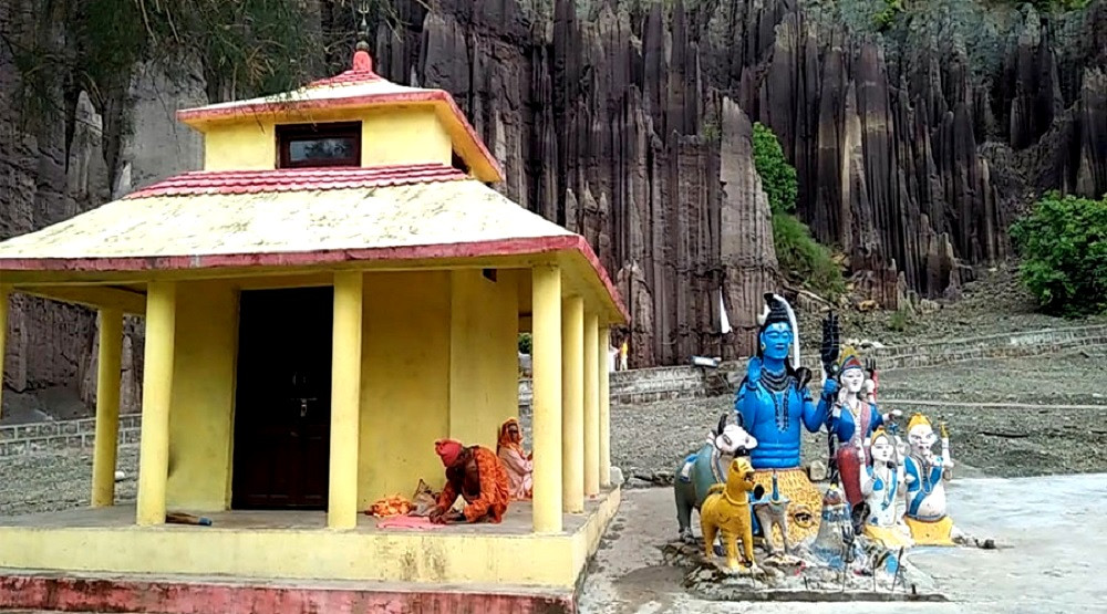 सात करोड लागतमा पर्यटकीय क्षेत्र लिंगेश्वरमा पूर्वाधार निर्माण गरिँदै