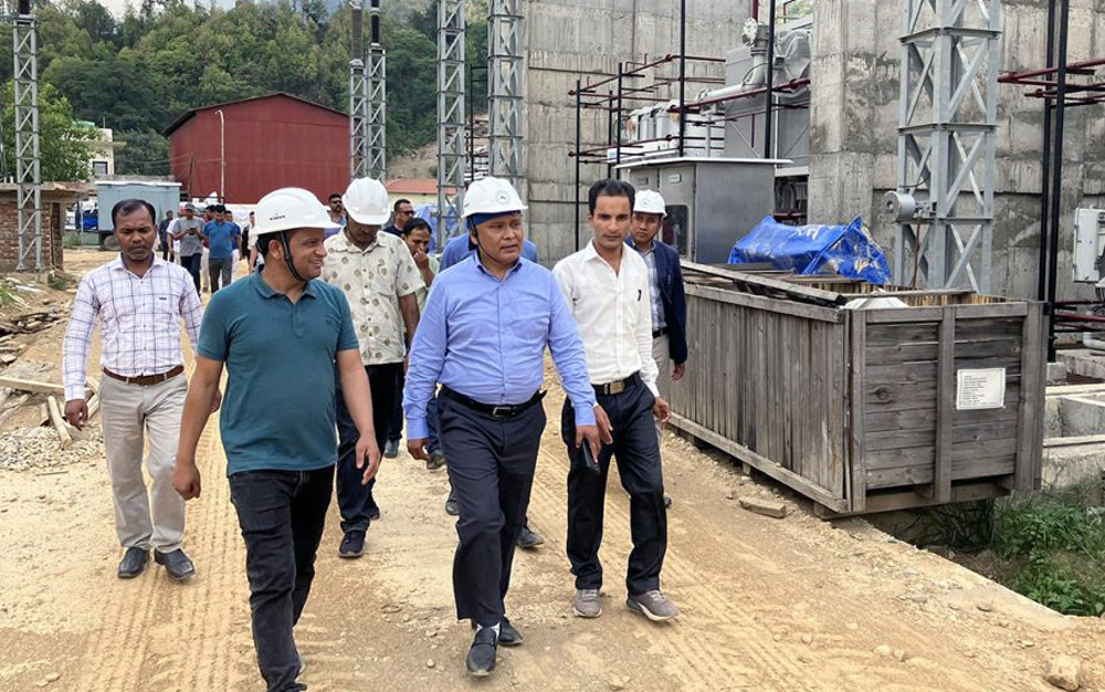 हेटौंडामा सबस्टेसन निर्माण सुस्त भएपछि कुलमानले दिए ठेक्का तोड्ने चेतावनी
