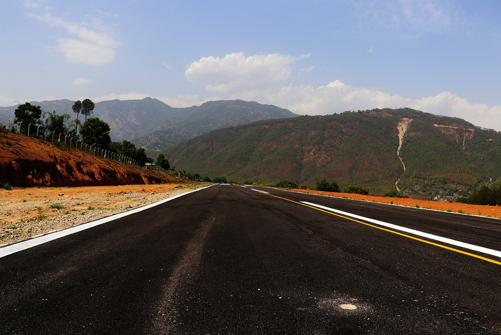 ७ करोड खर्चेर गरियो सुधार तर बलेवा विमानस्थलमा विमानको टुंगो छैन