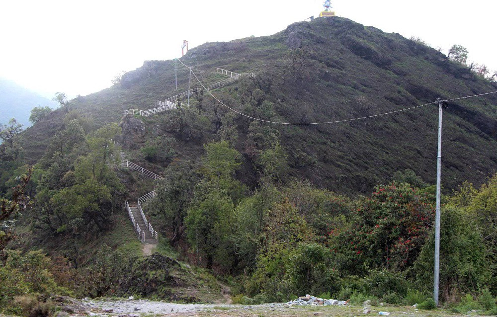 पर्यटकीय पूर्वाधार थपिएसँगै ताकमकोतमा बढ्यो चलहपहल