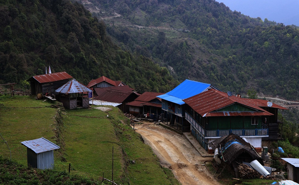 सम्झनामा सीमित बन्यो लालीखर्क