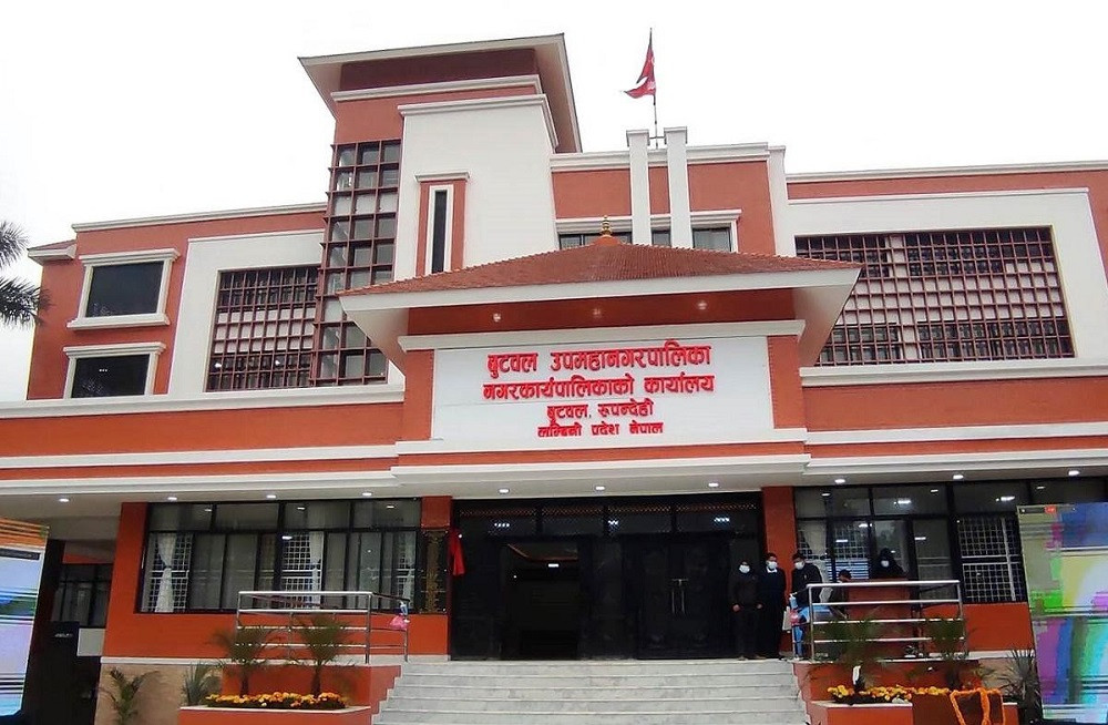 विकास आयोजना समयमै सम्पन्न गर्न मातहतका निकायलाई बुटवल उपमहानगरको निर्देशन