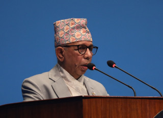 नीति तथा कार्यक्रमले जनताको आंकाक्षा पूरा गर्न सक्दैन : सांसद भुसाल