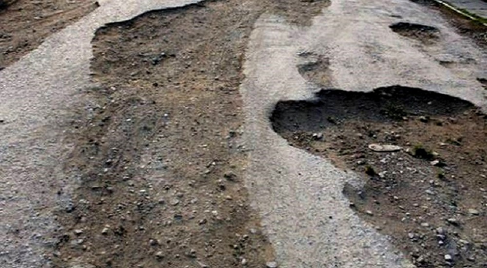 पूर्व-पश्चिम राजमार्ग : कञ्चनपुर-कैलाली खण्डको मर्मत थालियो