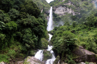 साँवाको फुङ्फुङे झरना