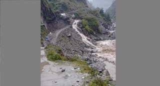 बर्खामा थप जोखिमपूर्ण मनाङ यात्रा