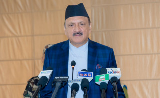 बढाइचढाइ गरेर प्रभावित पार्ने प्रवृत्ति छ, सेयर बजार स्वस्थकर बनाउन जरुरी छ : अर्थमन्त्री महत