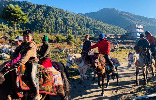 चर्चामा आउन थाले बागलुङका ओझेलका पर्यटकीय गन्तव्य