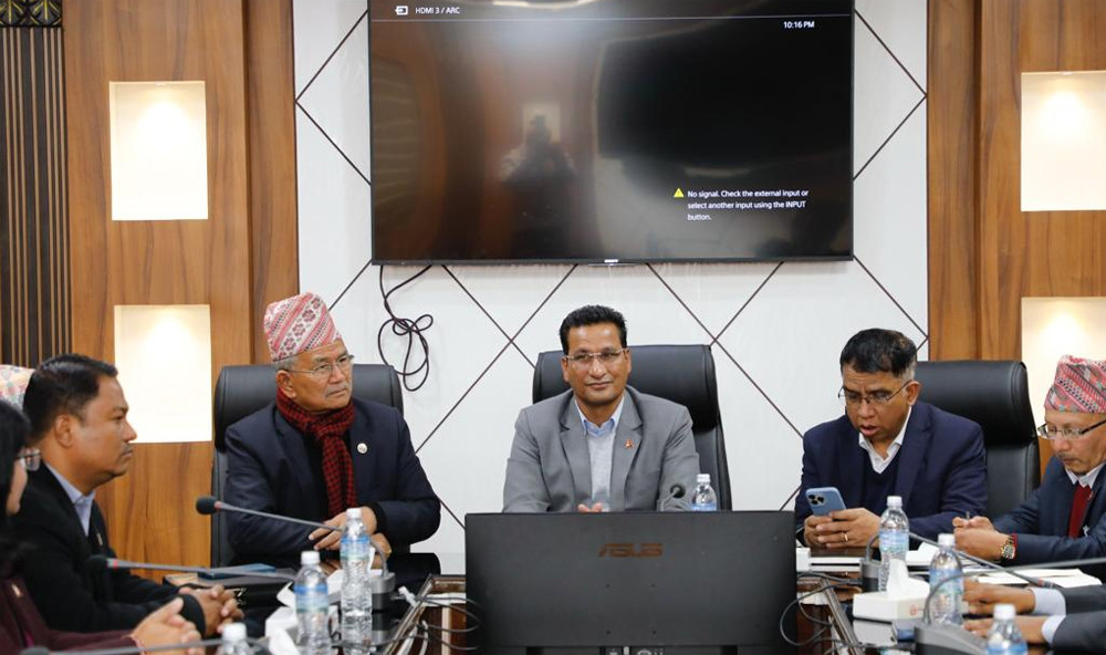 'उज्यालो काठमाडौं’का लागि तीन तहकै सरकारको सहकार्य जरुरी : ऊर्जामन्त्री बस्नेत