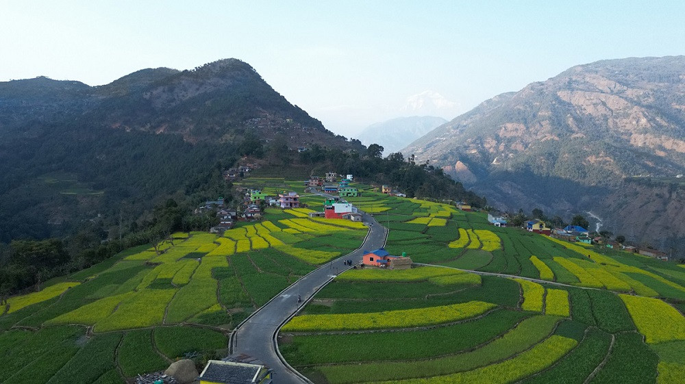 मार्ग खुलेको २४ वर्षपछि सडक स्तरोन्नति