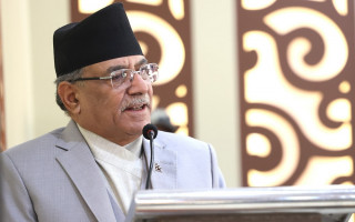 सुशासन अभियानमा कर्मचारीको सहयोग आवश्यक छ : प्रधानमन्त्री दाहाल