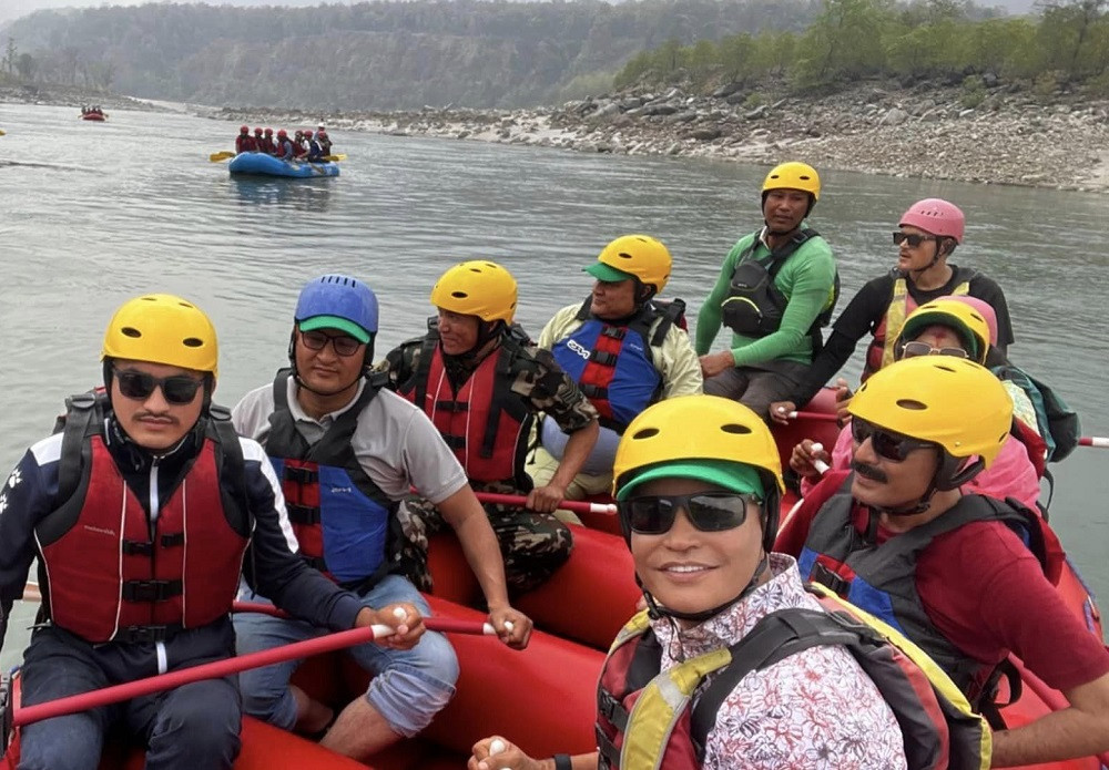 महाकालीमा सुरु भयो व्यावसायिक जलयात्रा