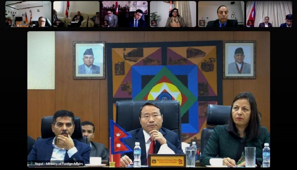 लगानी सम्मेलनको तयारी तीव्र : ४० बढी देशका राजदूत र नियोग प्रमुखहरुसँग अर्थमन्त्रीको भर्चुअल बैठक